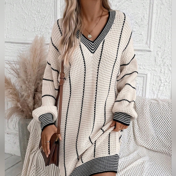 Dresses & Skirts - Striped Pattern Drop Shoulder Sweater Dress